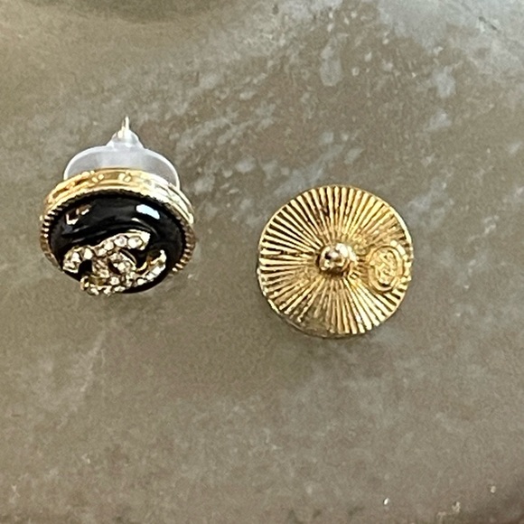 Black and Gold Stud Earrings - Picture 3 of 3